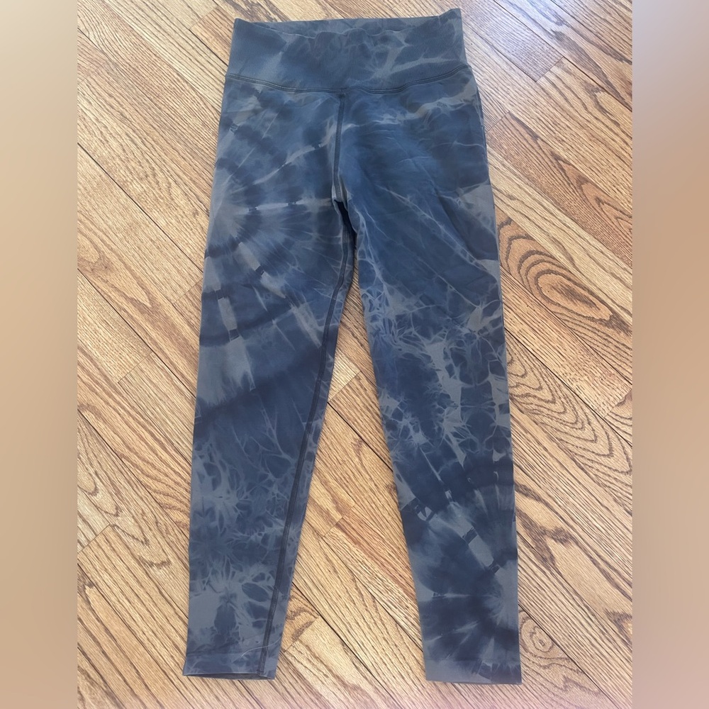 Offline by Aerie Tie Dye 7/8 Legging Size Medium